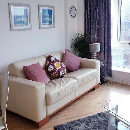 Marco Island -Spacious City Centre 2 Bedroom Apartment Nottingham Esterno foto