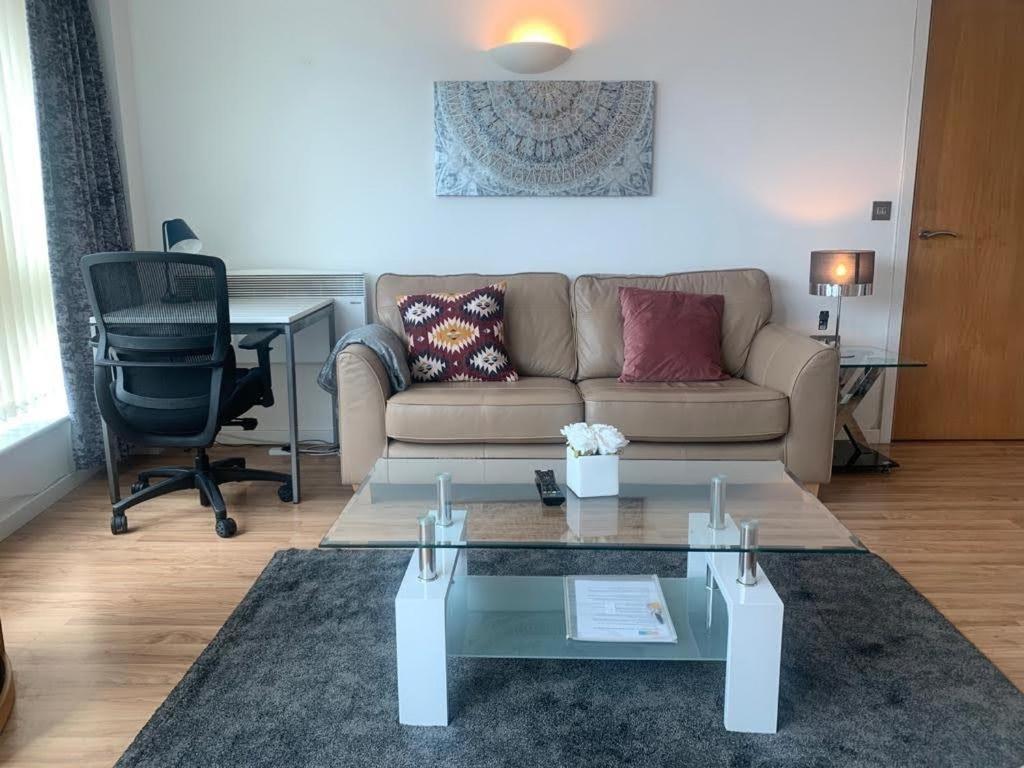 Marco Island -Spacious City Centre 2 Bedroom Apartment Nottingham Esterno foto